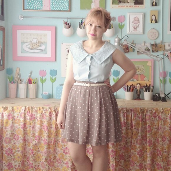 H&M warm gray sheer polka dot a-line skirt size US 8 - Picture 8 of 10